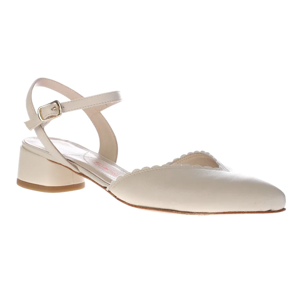 AMALIA in Foam Parmasoft *SALE ITEM* ORIGINAL PRICE: $265