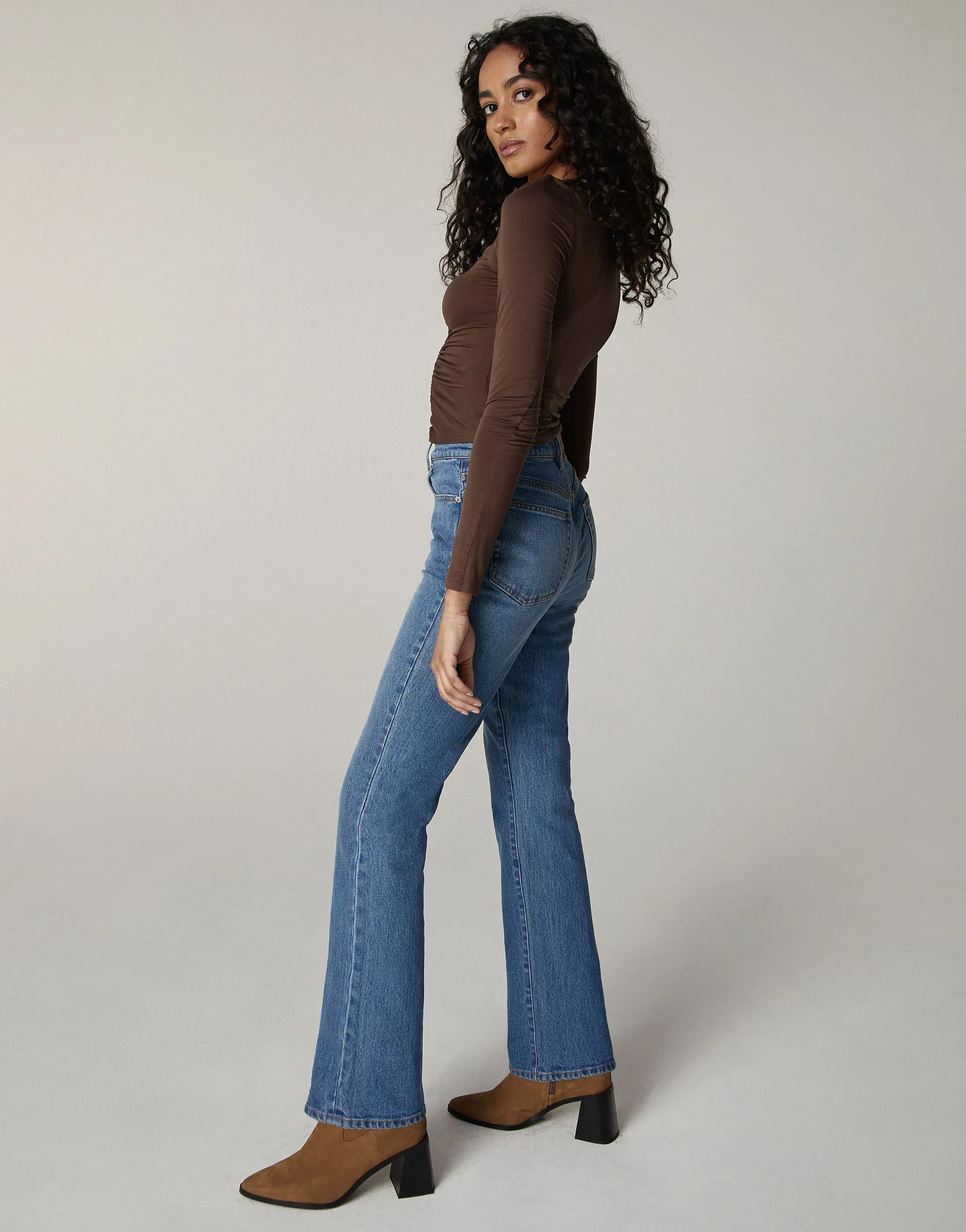 CHLOE High-Rise Slim Boot in Laurel Canyon