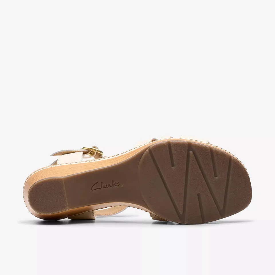 Clarks Women's Seannah Madi Cream Leather 26181949