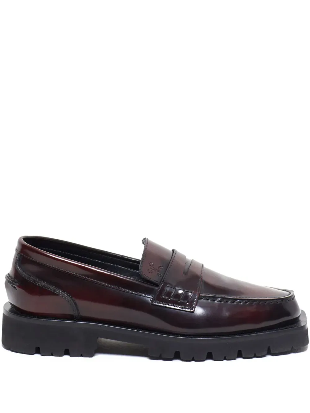 Closed leather loafers