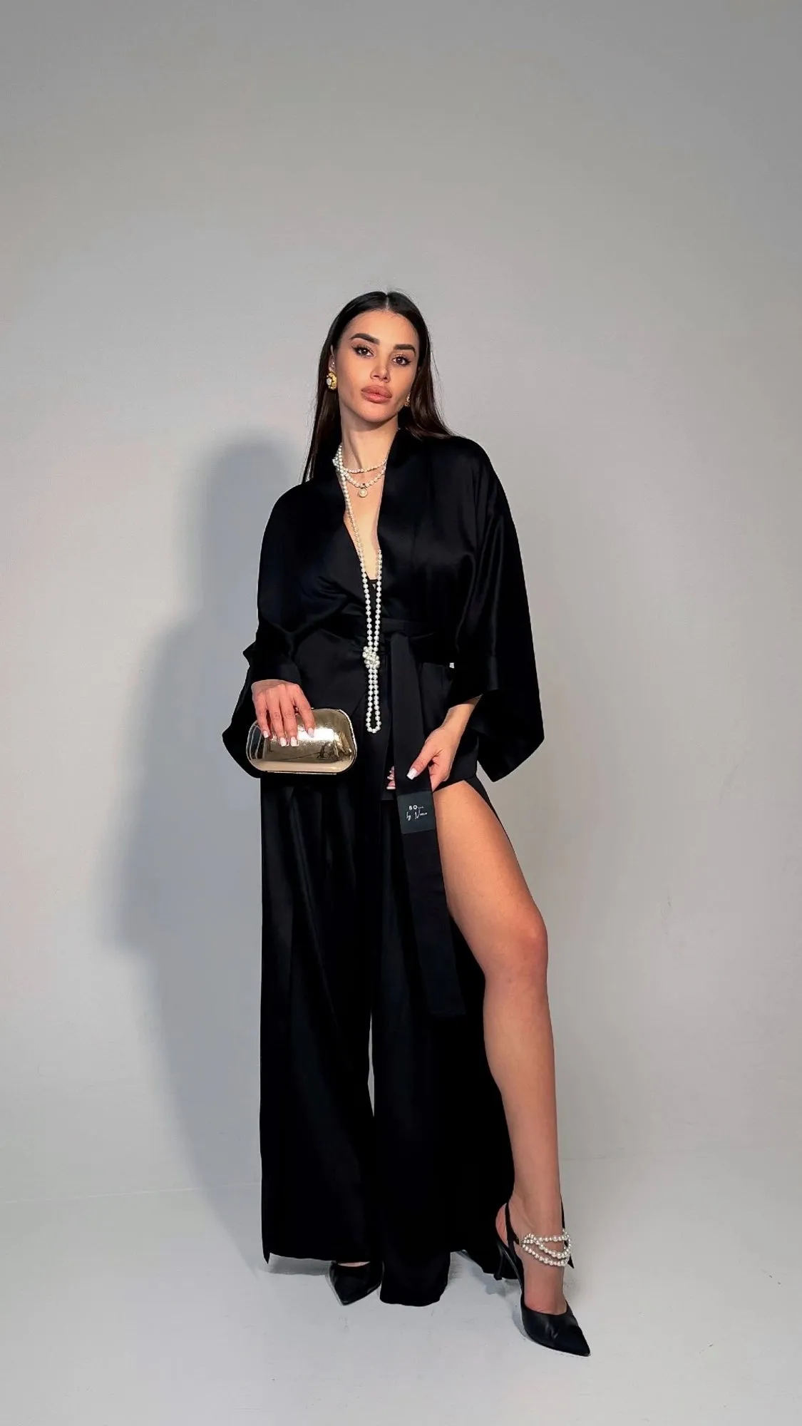 Elegant Satin Suite Black