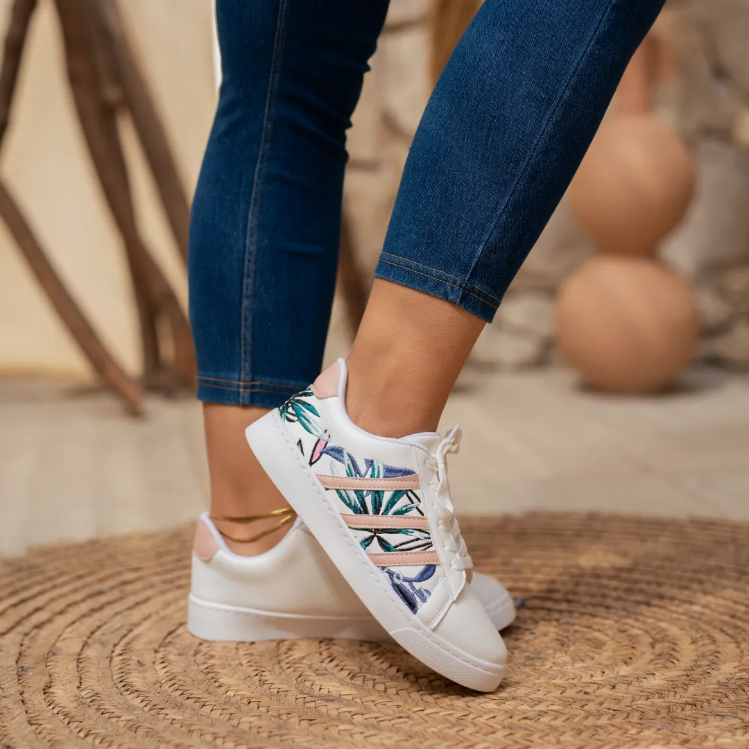 Embroidery sneakers 10