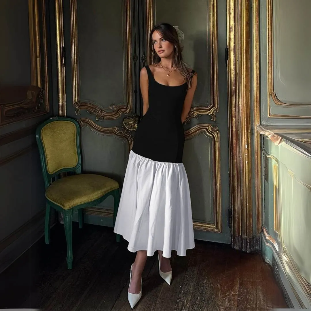 Ingrid™ | Minimalist Sleeveless Ruffle Dress