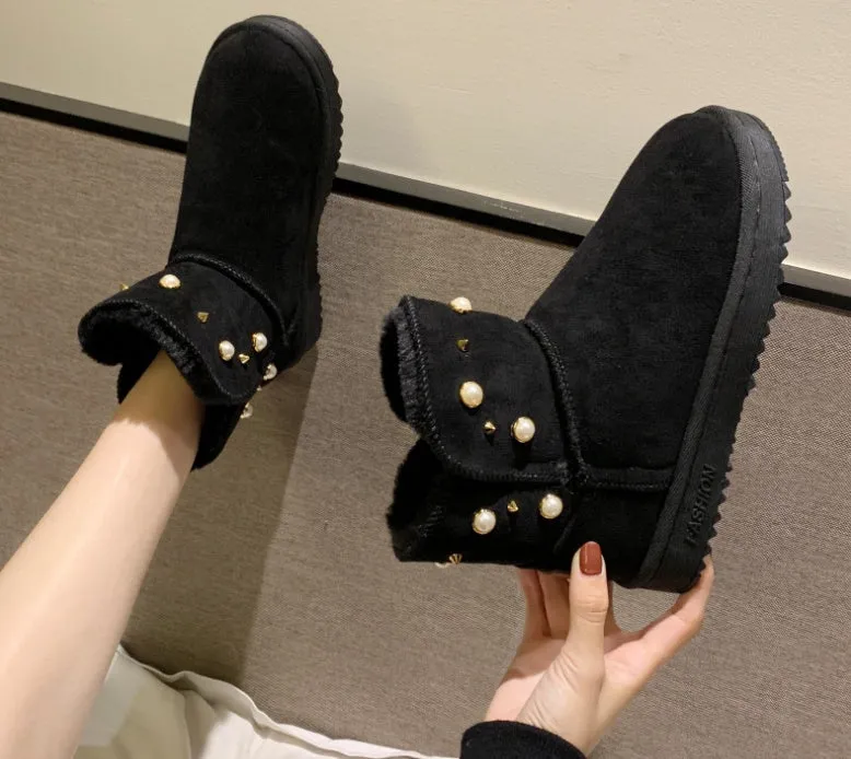 Ladies snow boots