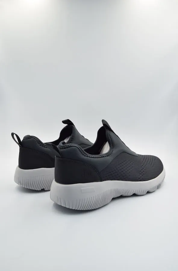 Men's Ultra Light Air Cooled Memory Foam Sneakers