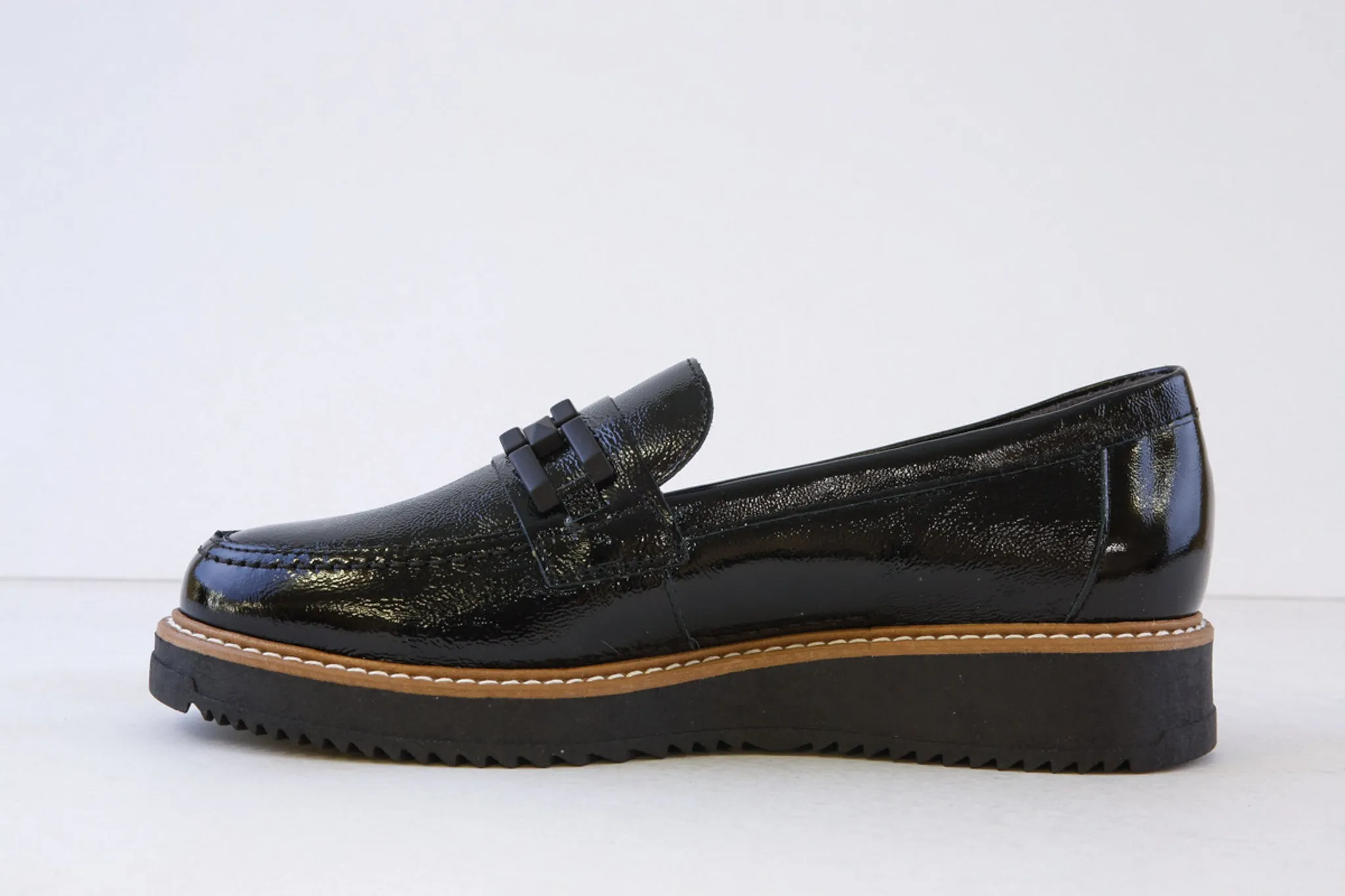PITILLOS - 10070 SLIP ON FLAT SHOE - BLACK PATENT