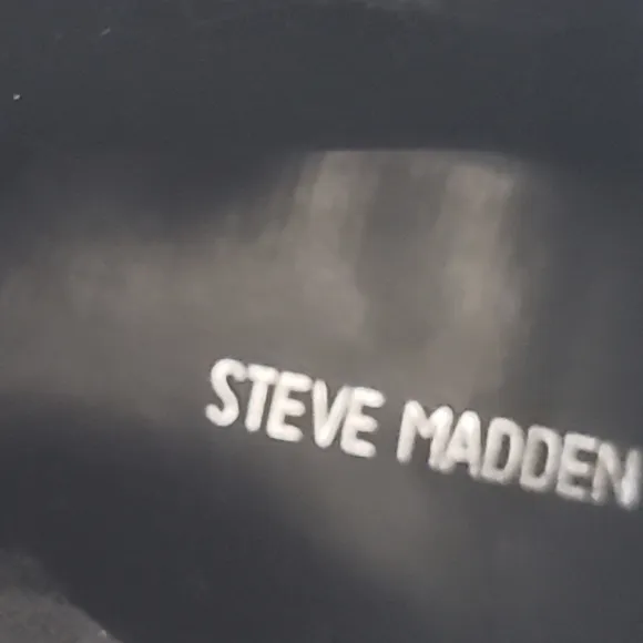 Steve Madden JCobra  Low Platform Boot