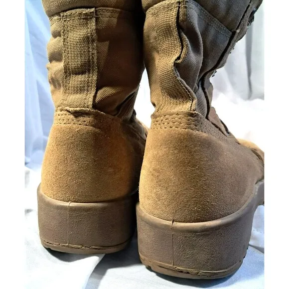 Vibram 798 Hot Weather Army Combat Boot Coyote SPE1C1-17-D-1004 Size 10 R EUC
