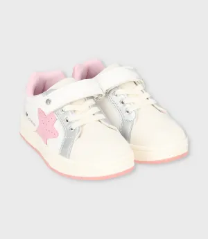 Zapatilla niña urbana